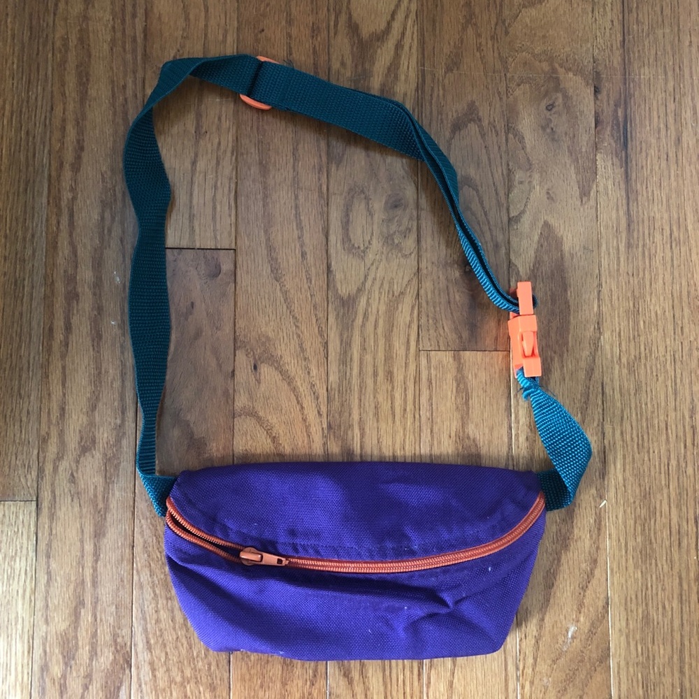 American Apparel Fannypack